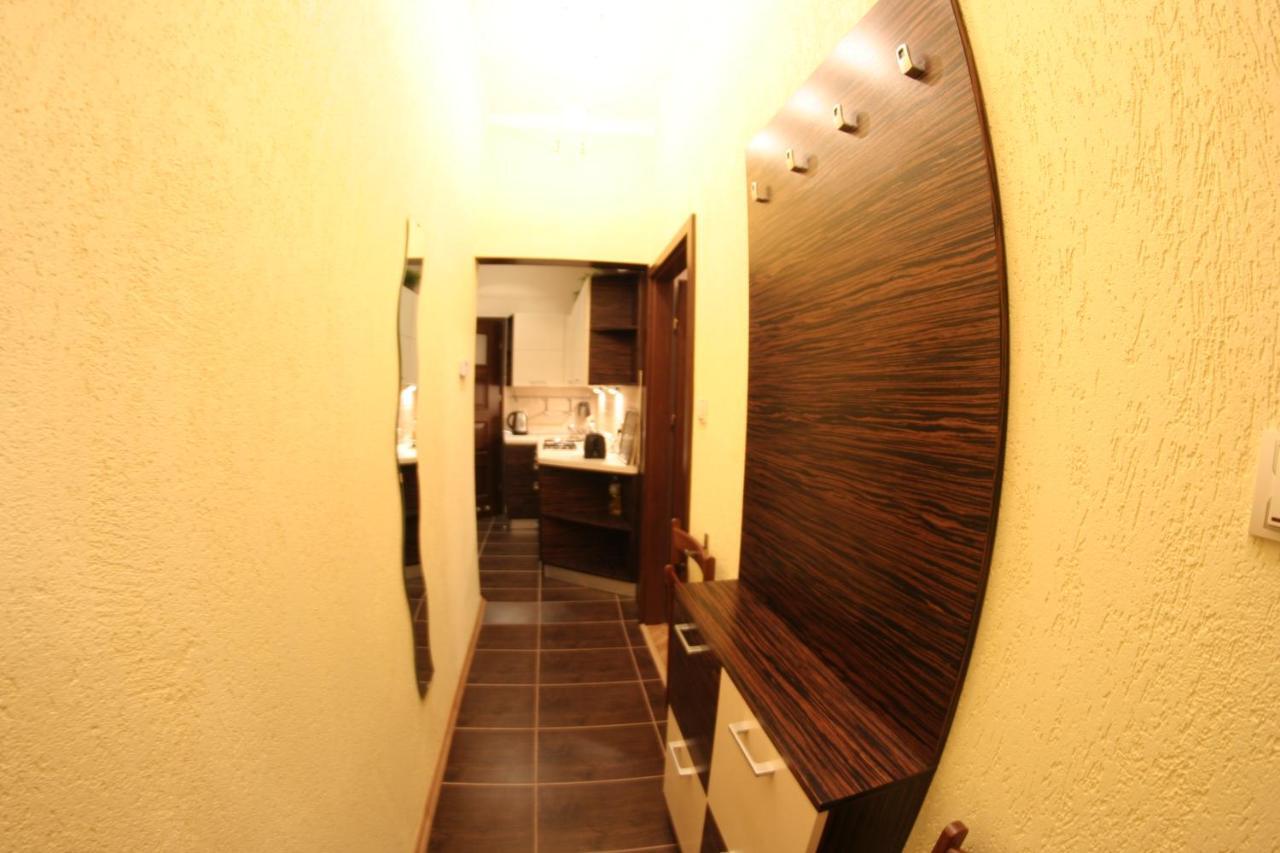 J2 Apartment Красков Екстериор снимка