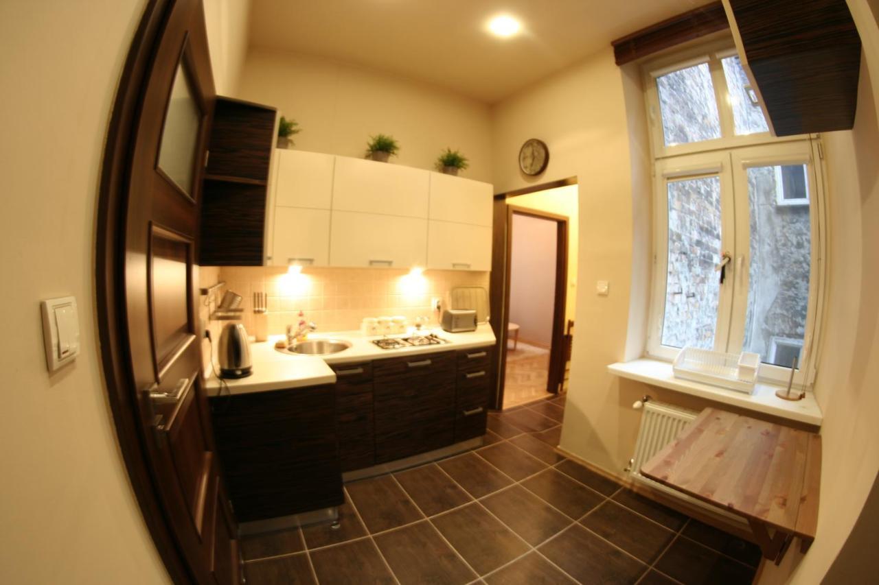 J2 Apartment Красков Екстериор снимка